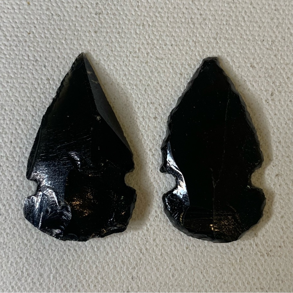 2 Black Obsidian Arrowheads Points Hand Knapped Dragon Glass Arrowhead Set 1.5"